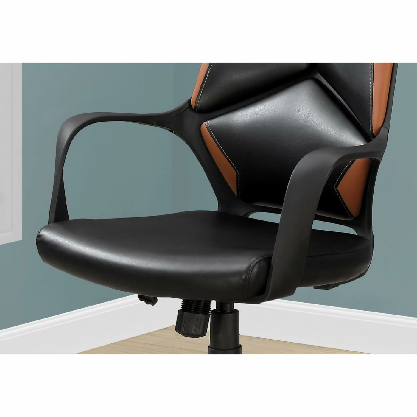 Best Pirce π Executive Chairs Monarch Specialties Chic Contemporary Faux Leather High-Back Executive Office Chair βοΈ 5 Best Pirce π Executive Chairs Monarch Specialties Chic Contemporary Faux Leather High-Back Executive Office Chair βοΈ - Image 3